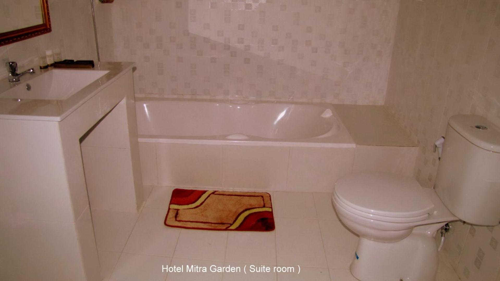 Hotel Mitra Garden Pangkal Pinang Exterior photo
