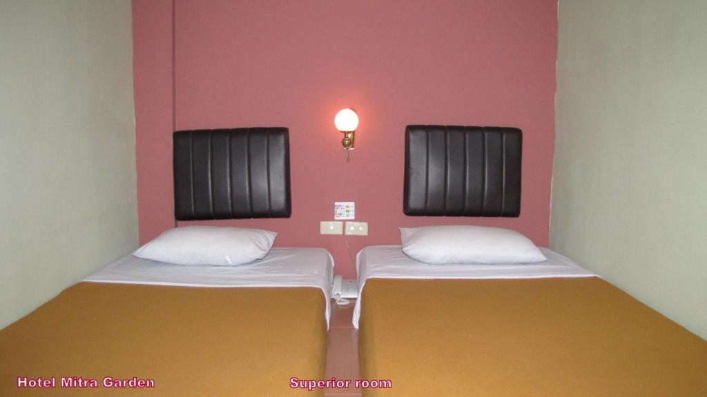 Hotel Mitra Garden Pangkal Pinang Room photo